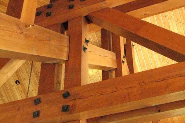 what-are-timber-frame-joints-Canadian-Timberframes
