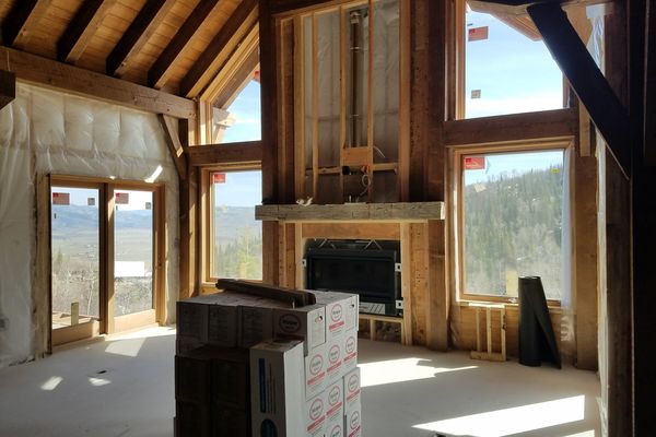 Steamboat-Springs-Colorado-Canadian-Timberframes-Construction-Great-Room