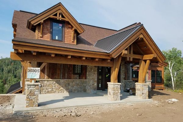 Steamboat-Springs-Colorado-Canadian-Timberframes-Construction-Front-Exterior