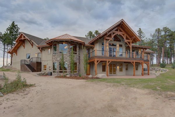 Colorado-Springs-Timber-Home-Canadian-Timberframes-Basement-Family-Room