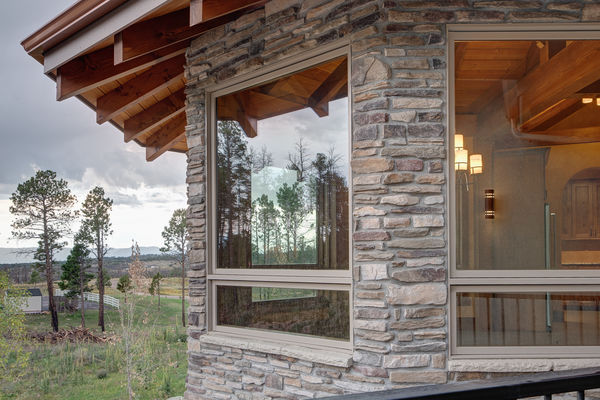 Colorado-Springs-Timber-Home-Canadian-Timberframes-Rear-Exterior