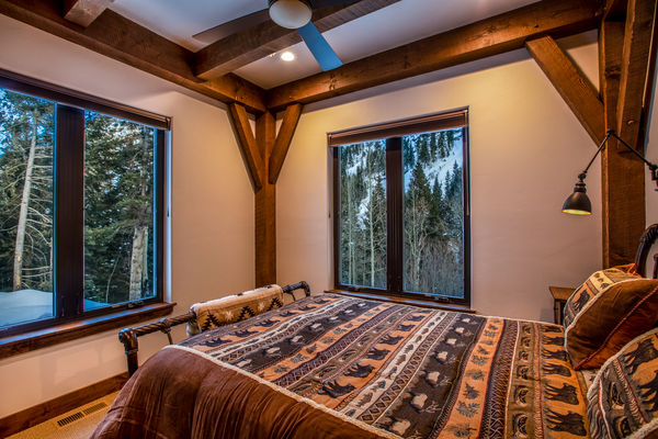 Ouray-Mountain-Home-Colorado--Canadian-Timberframes-Master-Bedroom
