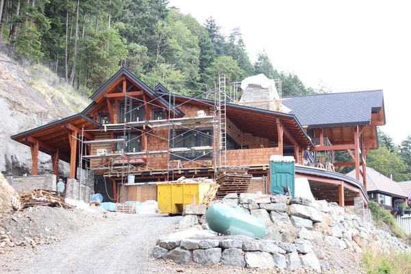 Whytecliff-Bowen-Island-British-Columbia-Construction-Great-Room-rafters