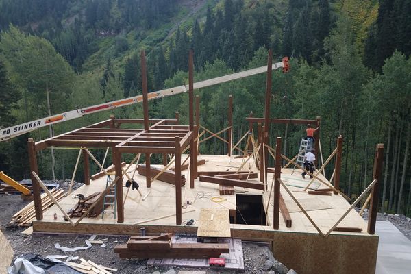 Ouray-Mountain-Home-Colorado-Construction-Canadian-Timberframes