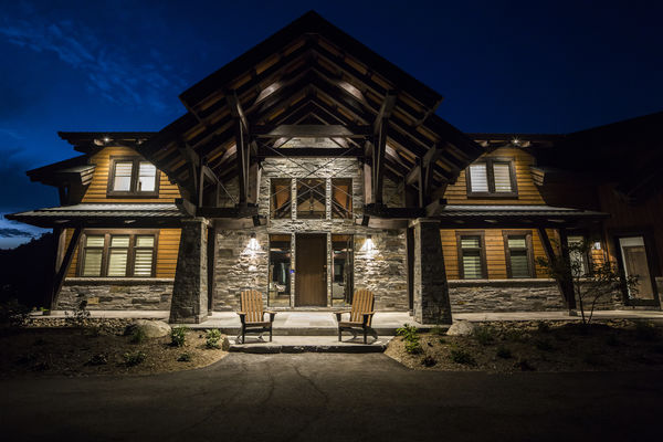 Lake-of-Bays-Haven-Ontario-Canadian-Timberframes-Night-Front-Entry