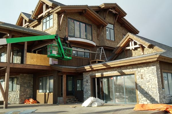 Okotoks-Home-Alberta-Canadian-Timberframes-Construction-Exterior-Stone