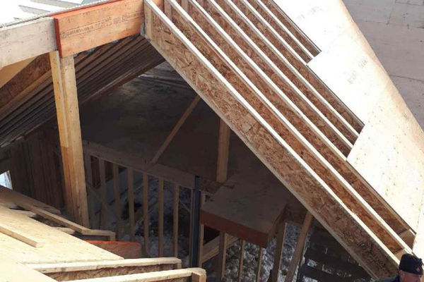 Butternut-Lodge-Clarksburg-Ontario-Canadian-Timberframes-Construction-Roofing