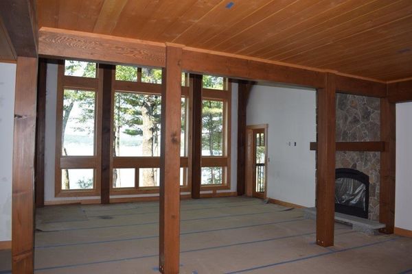 Meredith-Bay-New-Hampshire-Construction-Canadian-Timberframes-Interior-Truss