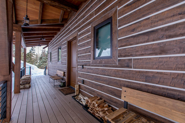 Ouray-Mountain-Home-Colorado--Canadian-Timberframes-Exterior-Siding