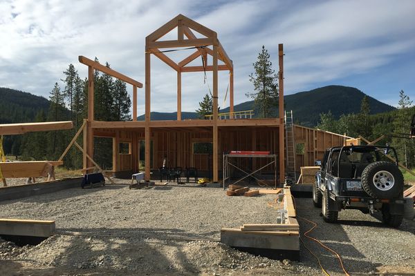 Gold-Creek-Ranch-British-Columbia-Canadian-Timberframes-Construction
