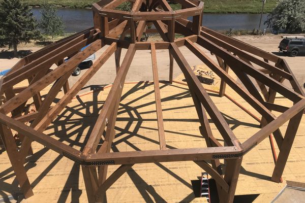 Fort-Collins-Colorado-Canadian-Timberframes-Construction-Decagon