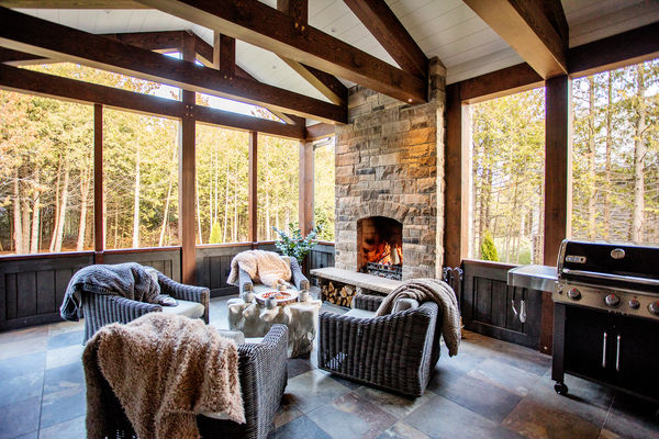 Thornbury-Chalet-Ontario-Canadian-Timberframes-Completed-Screened-Porch