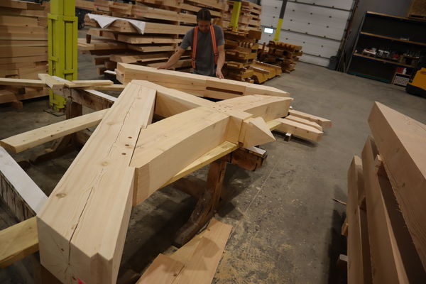Peachland-Timber-Frame-British-Columbia-Canadian-Timberframes-Production-Trusses