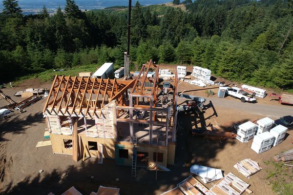 Natures's-View-Kalama-Washington-Canadian-Timberframes-Construction-Exterior