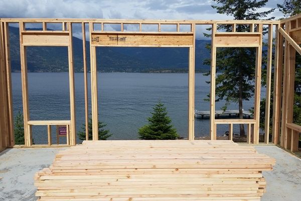 Sandpoint-Idaho-Canadian-Timberframes-Construction-Framing-Lakes