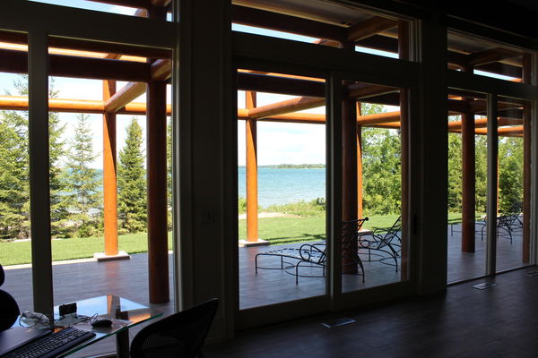 Lake-Simcoe-Cottage-Ontario-Canadian-Timberframes-Deck
