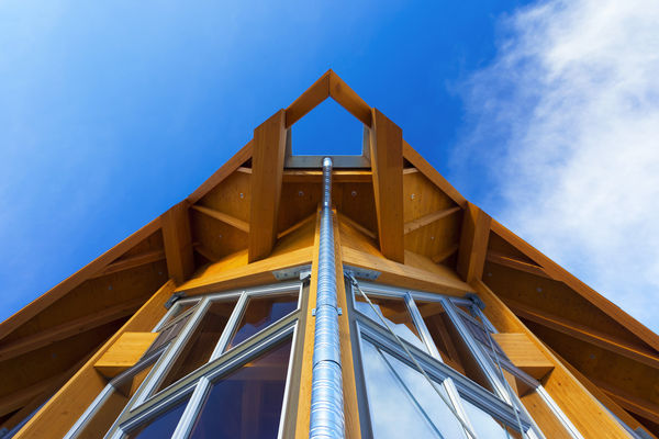 Grizzly-Paw-Brewery-Alberta-Canadian-Timberframes-Exterior-Timber